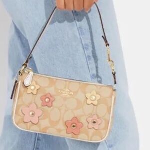 Coach Small Signature Appliqué Summer Bag NWT
